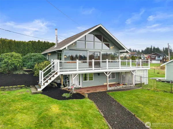 5181 NE Cedar Lane, Hansville, WA 98340