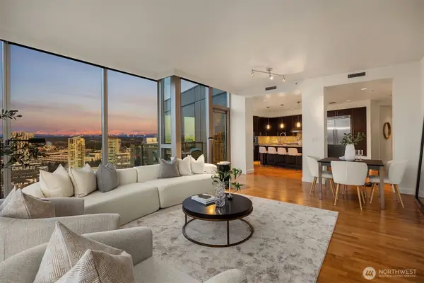 10650 NE 9th Place #2526, Bellevue, WA 98004