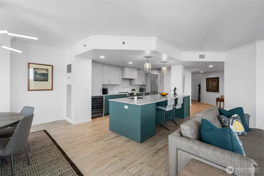 177 107th Avenue Ne #1906, Bellevue, WA 98004 - #3