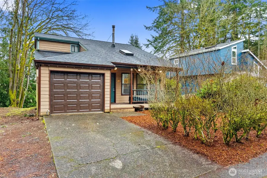 1210 Bay Loop Sw, Tumwater, WA 98512 - #2