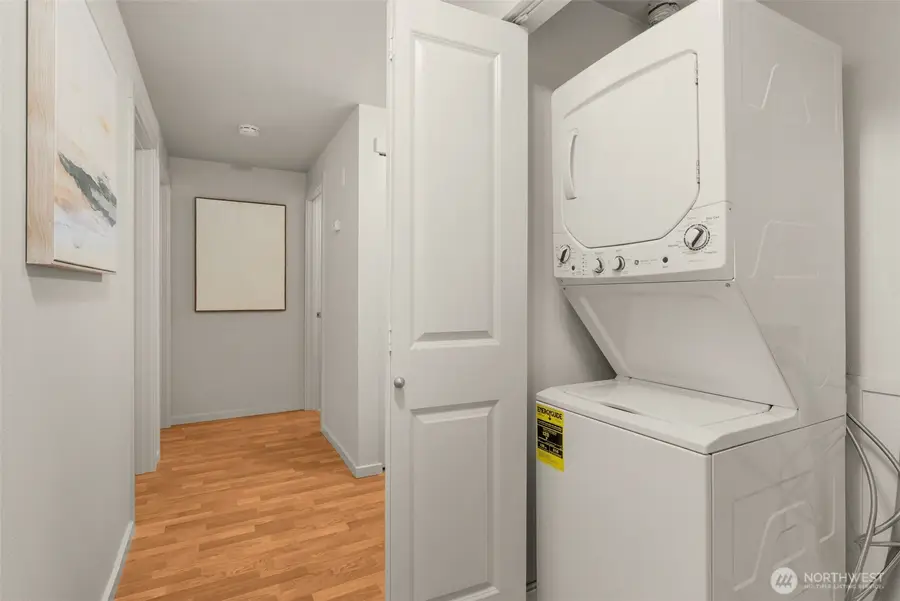 12404 E Gibson Road #J105, Everett, WA 98204 - #3