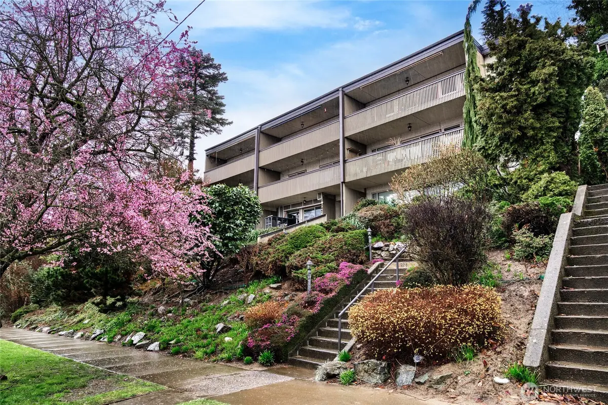 924 N Garden Street #201, Bellingham, WA 98225 - #1