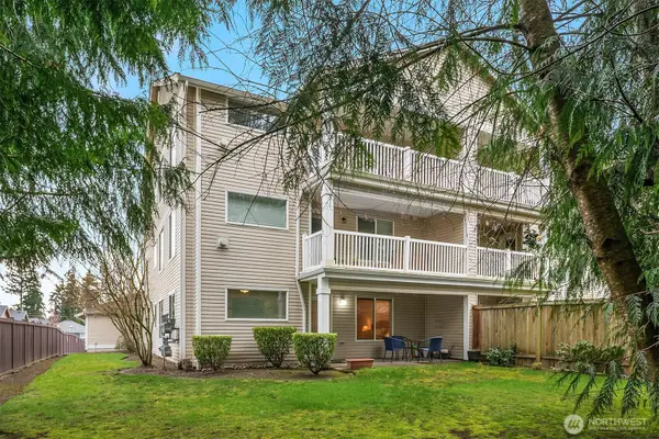 15611 18th Avenue W #F104, Lynnwood, WA 98087