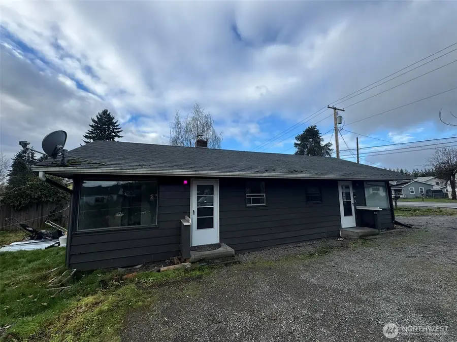 10908 Valley Avenue E, Puyallup, WA 98372 - #2