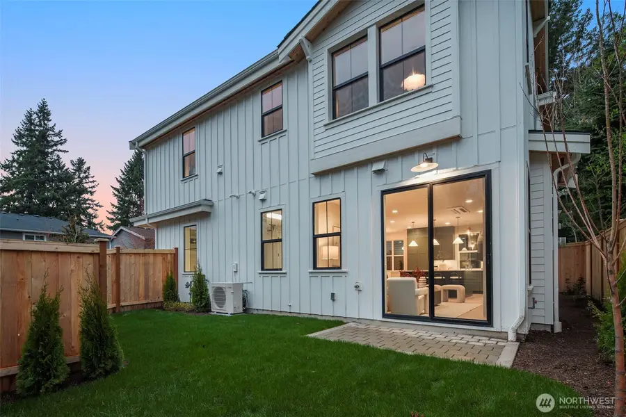 10612 NE 54th Lane, Kirkland, WA 98033 - #3