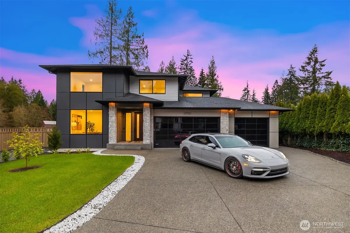 22900 101st Avenue Se, Woodinville, WA 98077 - #1