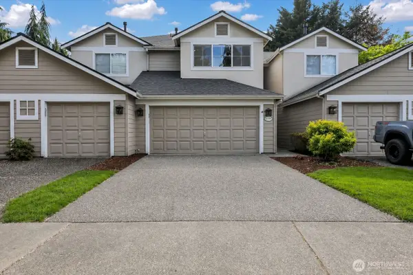 18397 NE 97th Court, Redmond, WA 98052
