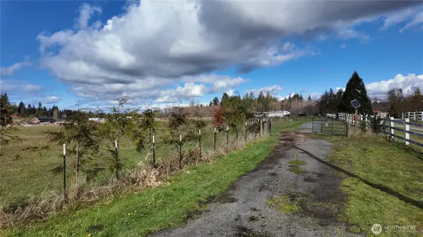 3723 324th Street Nw, Stanwood, WA 98292