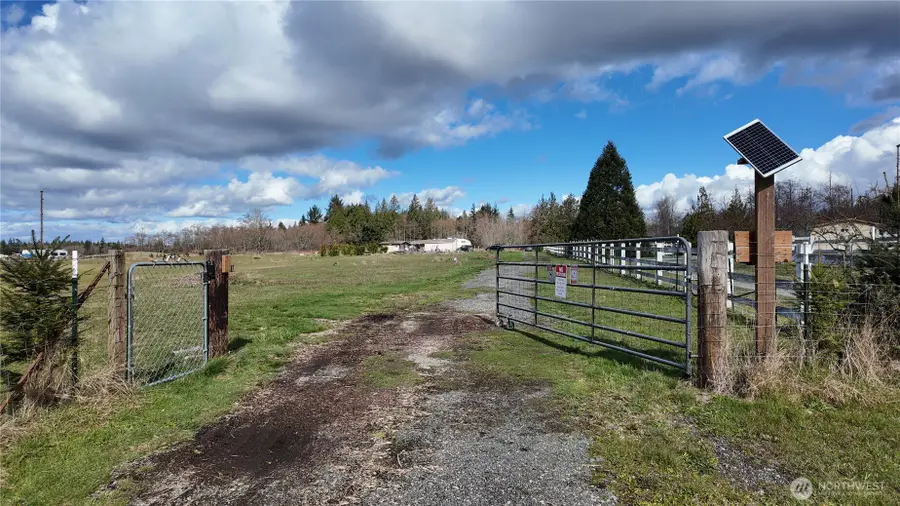 3723 324th Street Nw, Stanwood, WA 98292 - #3