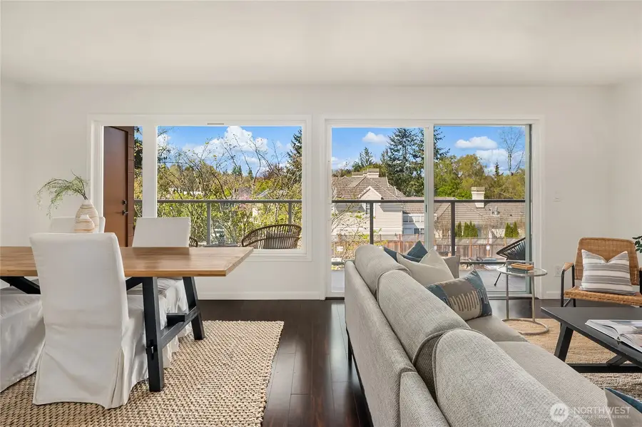2501 Canterbury Lane E #322, Seattle, WA 98112 - #3
