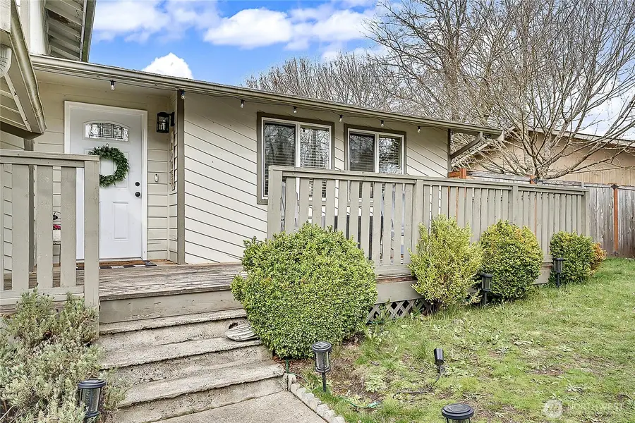 6003 Armour Loop Se, Olympia, WA 98513 - #2