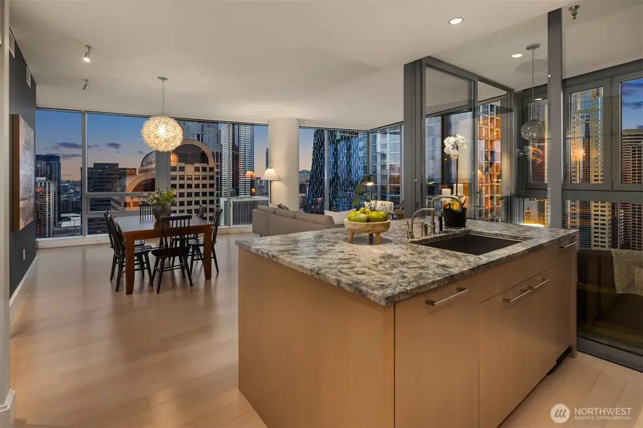 1521 2nd Avenue #3102, Seattle, WA 98101 - #3