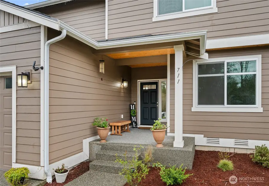 711 10th St, Sultan, WA 98294 - #2