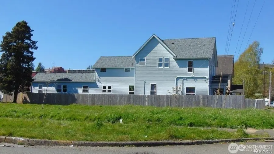 307 N E Street, Aberdeen, WA 98520 - #2