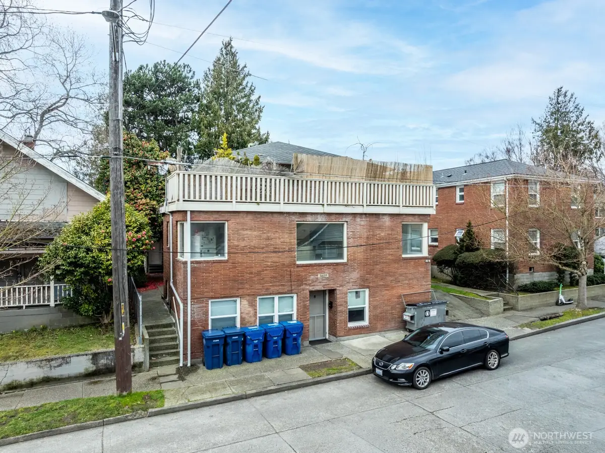 7329 15th Avenue Nw, Seattle, WA 98107 - #1