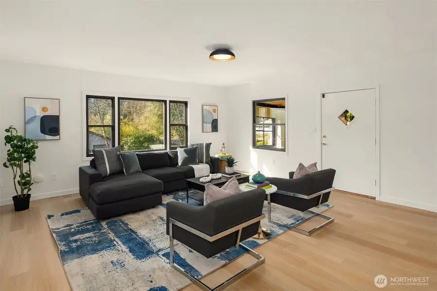 11726 10th Avenue S, Seattle, WA 98168 - #2