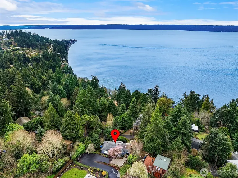 15828 25th Avenue Sw, Burien, WA 98166 - #2