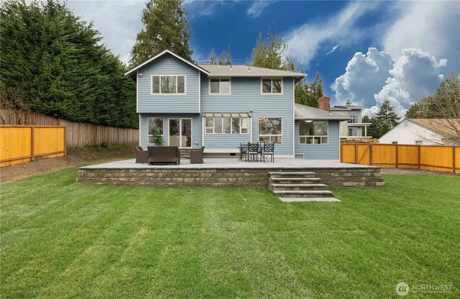 7702 151st Avenue Ne, Redmond, WA 98052 - #2