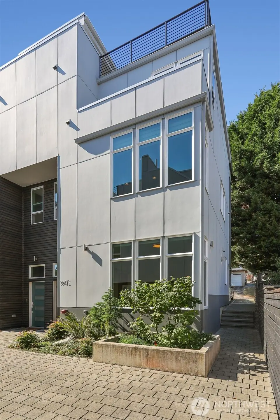 3641 22nd Avenue W #E, Seattle, WA 98199 - #1