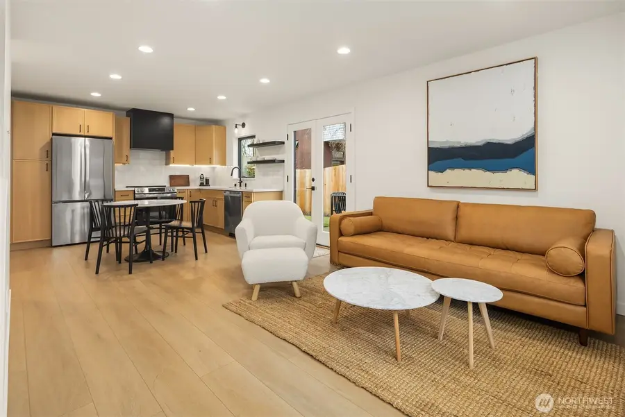 4009 33rd Avenue W #B, Seattle, WA 98199 - #3