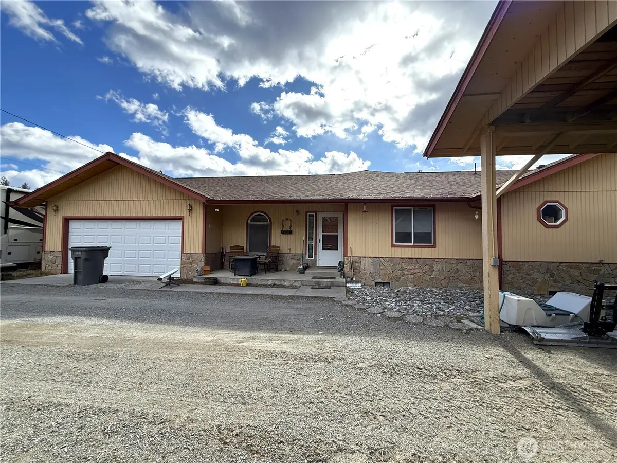 724 E Delaware Avenue, Republic, WA 99166 - #1