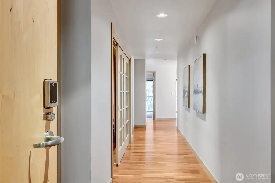 10650 NE 9th Place #422, Bellevue, WA 98004 - #2