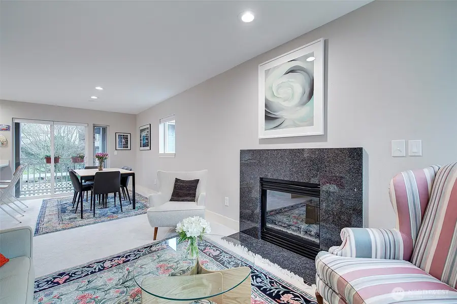 215 20th Avenue E #307, Seattle, WA 98112 - #3