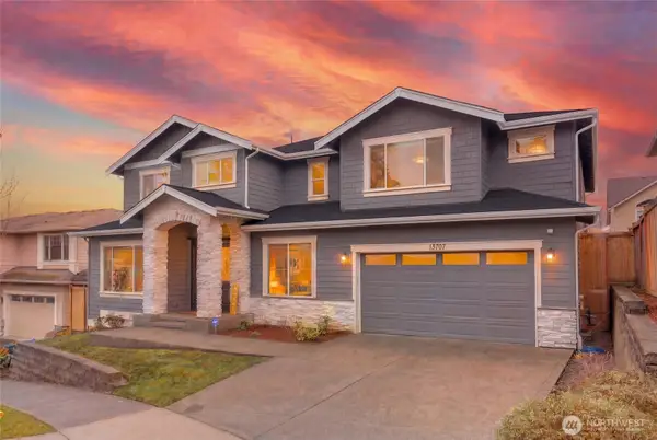 13707 NE 133rd Place, Kirkland, WA 98034