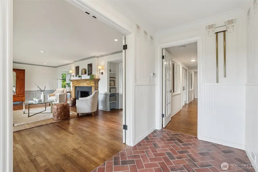 16255 38th Avenue Ne, Lake Forest Park, WA 98155 - #3