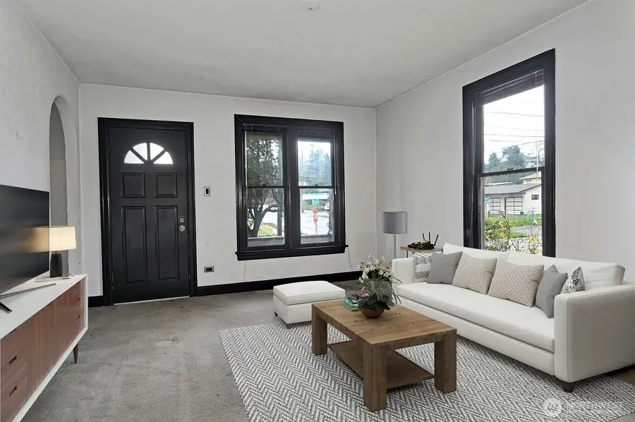 1357 S Shelton Street, Seattle, WA 98108 - #3