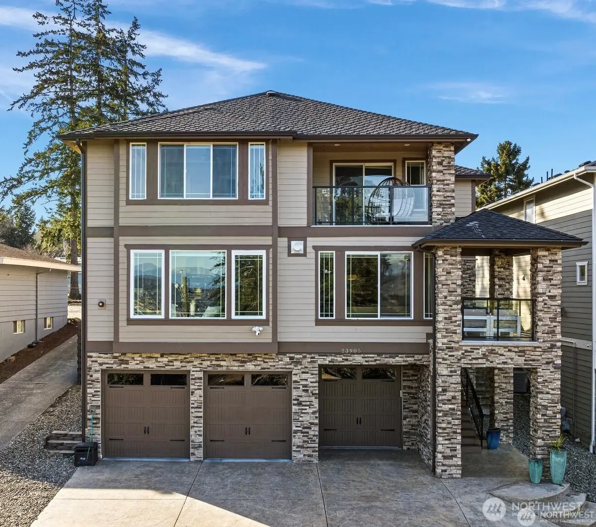 23905 43rd Avenue S, Kent, WA 98032 - #1