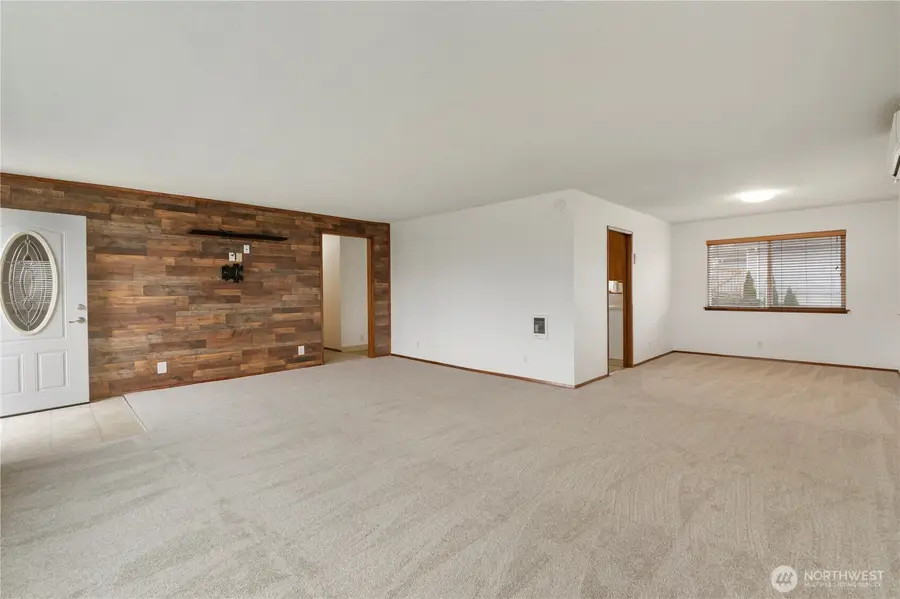 1509 Juniper Street, Milton, WA 98354 - #3