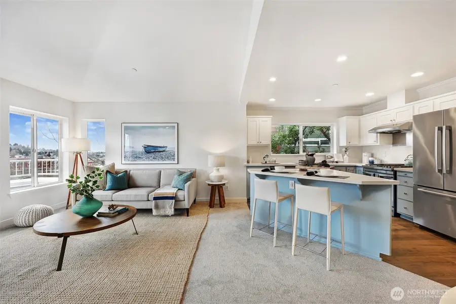 2841 14th Avenue W #202, Seattle, WA 98119 - #3