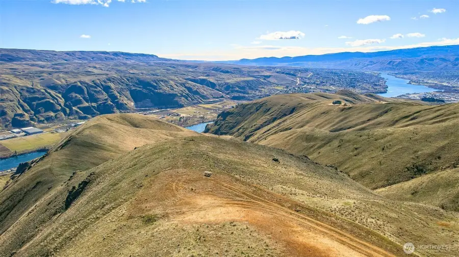 6971 Burch Mountain Road, Wenatchee, WA 98801 - #2