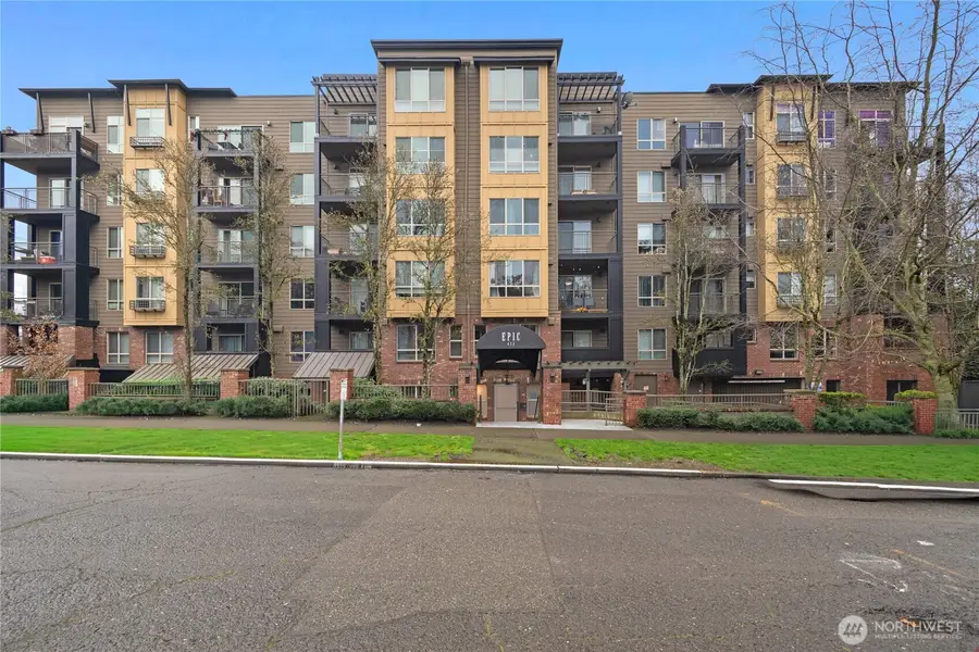 412 11th Avenue #209, Seattle, WA 98122 - #3