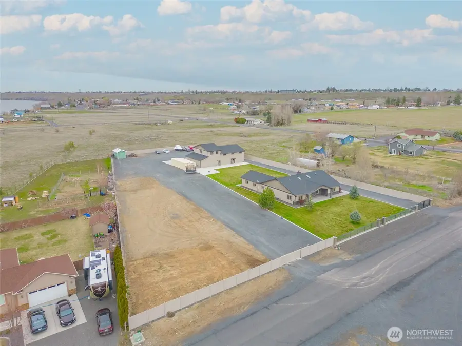7342 Redmond Road Ne, Moses Lake, WA 98837 - #3