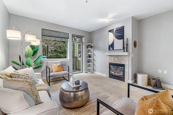 15700 116th Avenue Ne #102-A, Bothell, WA 98011