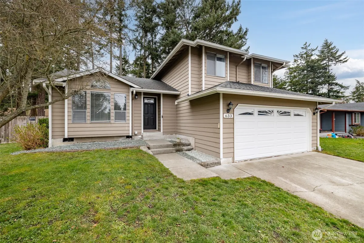 633 NW Mizzen Drive, Oak Harbor, WA 98277 - #1
