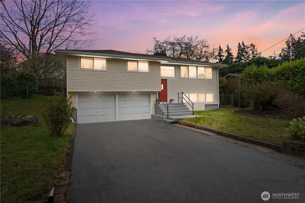 16709 W 58th Place, Lynnwood, WA 98037