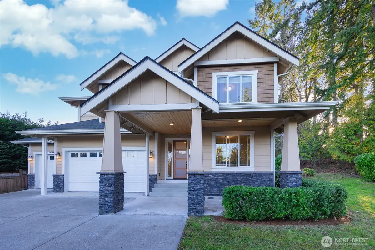 4585 167th Lane Se, Bellevue, WA 98006 - #1