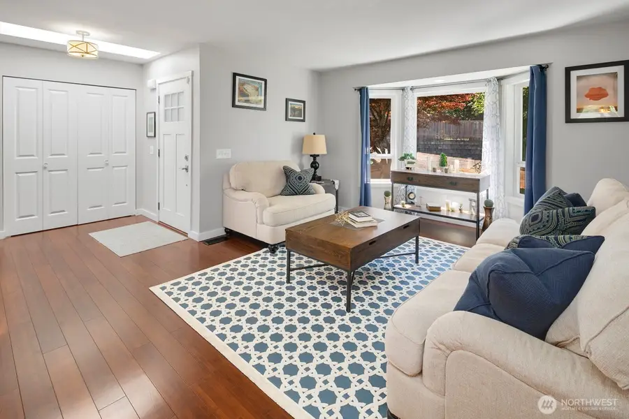 327 140th Street Sw, Everett, WA 98208 - #3