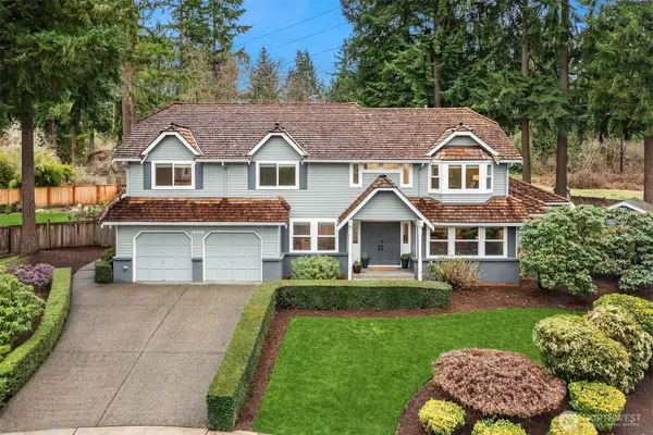 16225 NE 112th Court, Redmond, WA 98052