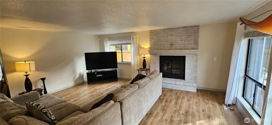 16111 97 Avenue Ct E, Puyallup, WA 98375 - #3