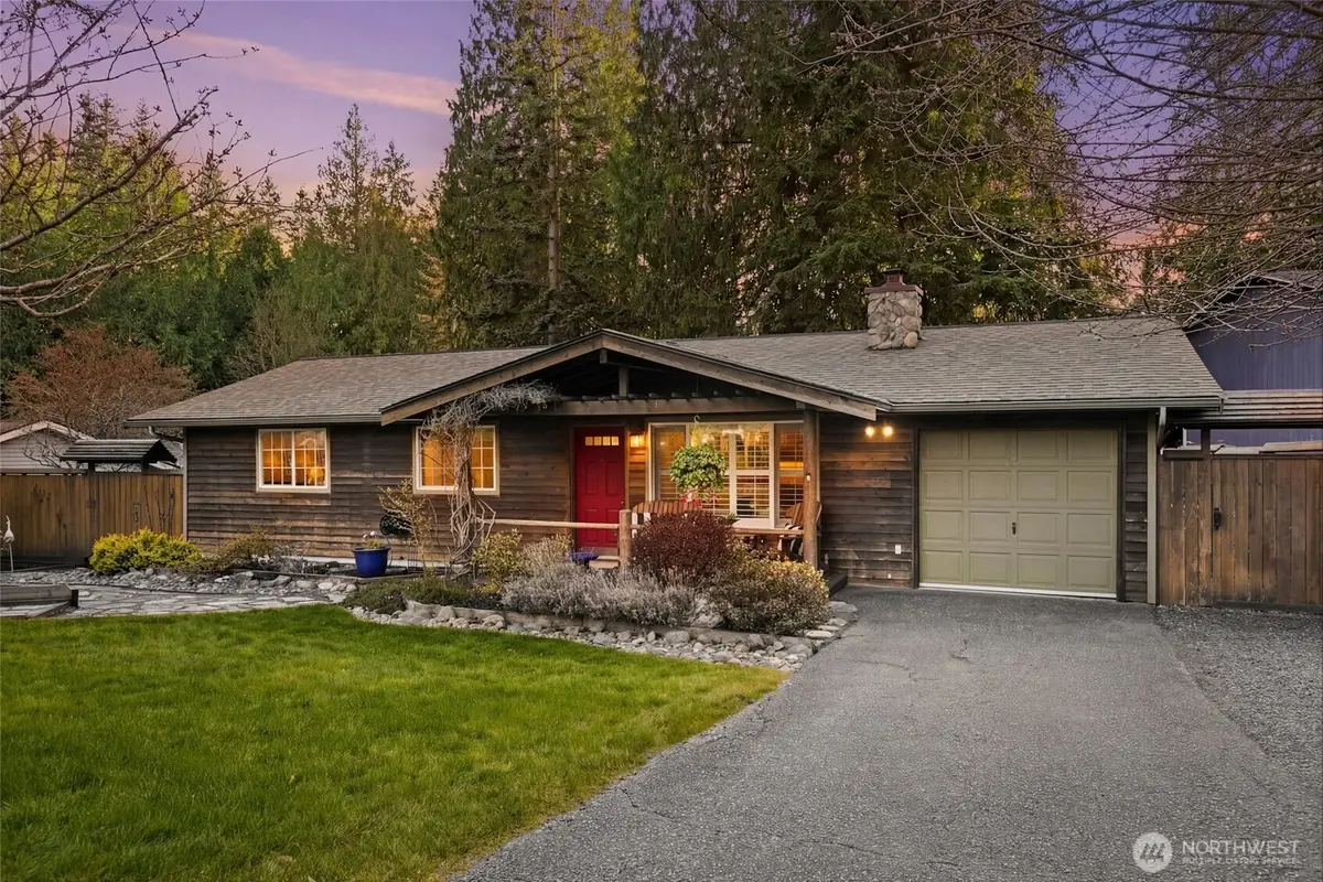 17611 197th Avenue Ne, Woodinville, WA 98077 - #1