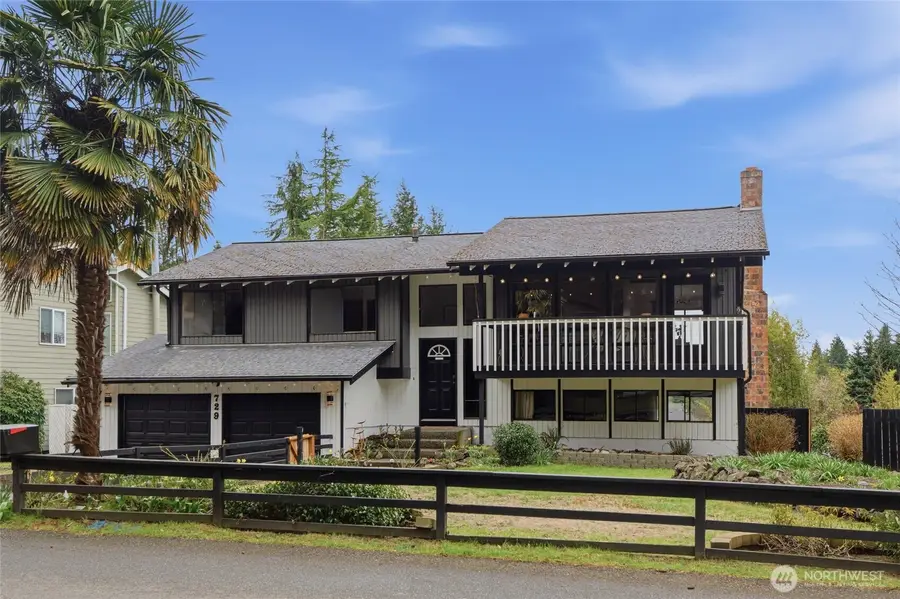 729 NE Pinecrest Drive, Bremerton, WA 98311 - #2