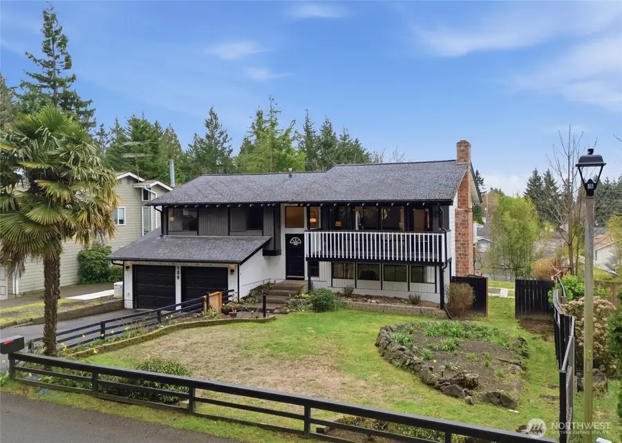 729 NE Pinecrest Drive, Bremerton, WA 98311 - #3