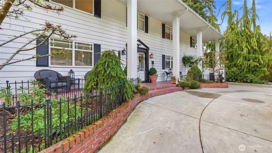 10506 Robin Hood Drive, Edmonds, WA 98020 - #2