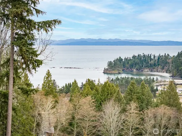 999 Cresent Bay Lane, Port Angeles, WA 98363