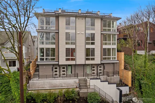 3817 Fremont Avenue N, Seattle, WA 98103