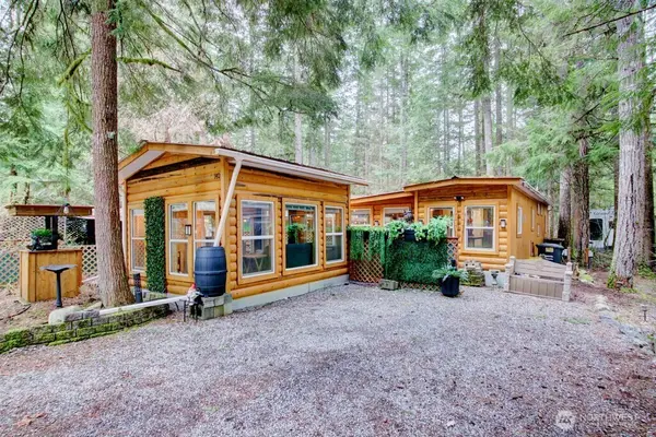 140 Chanterelle Drive, Deming, WA 98244